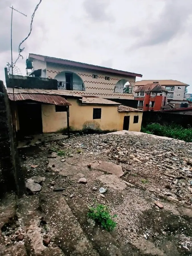 Terrain · Lambanyi, photo 6